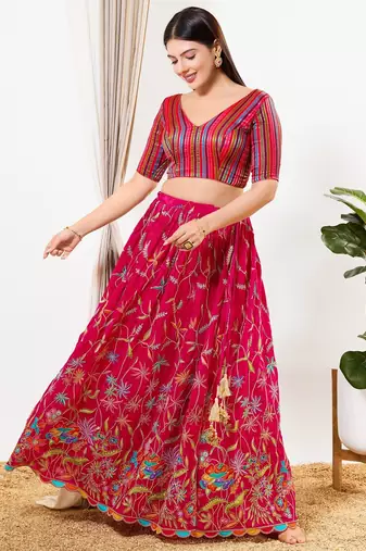 Women's brocade padded back open elbow sleeves saree blouse