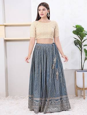 Women's shifli padded back open elbow sleeves saree blouse 5