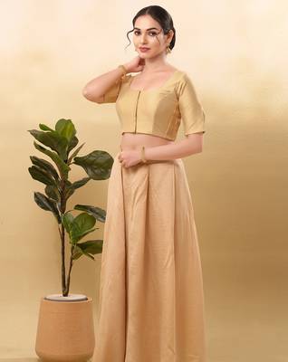 Women's taffeta silk padded front open elbow sleeves saree blouse 4
