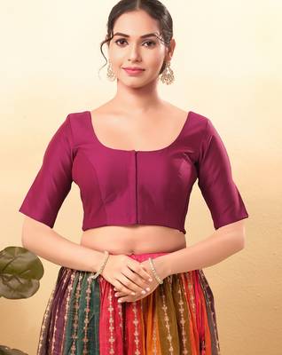 Women's taffeta silk padded front open elbow sleeves saree blouse 1