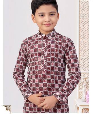 Maroon & white chikankari kurta pajama set with full computer embroidery thread & stone work 2