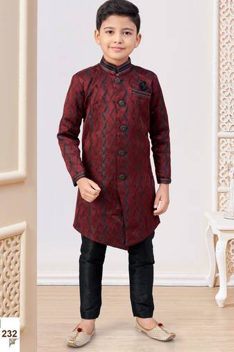 Dark maroon colour indo-western set with embroidery, digital print & fancy buttons