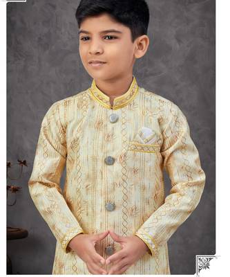 Yellow colour indo-western set with embroidery, digital print & fancy buttons 2