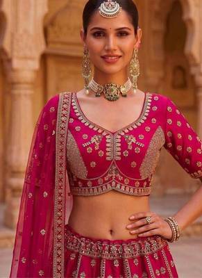 Rani pink silk blend embroidered heavy bridal wedding lehenga choli set 2