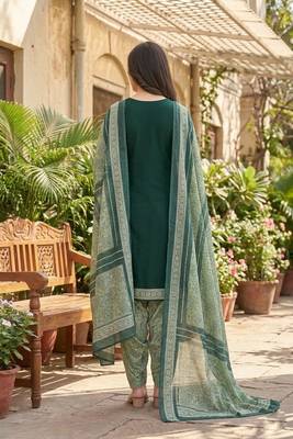 Green printed cotton blend stitched self design print salwar kurta dupatta for women 3