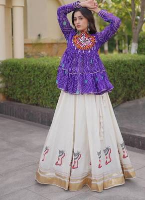 Violet&White Georgette Readymade Navratri Lehenga Choli with Kutchi Patchwork 4