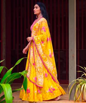 Women Yellow Floral Georgette Lehenga Choli Set with Pink Handwork Blouse Piece 4