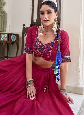 women's tasar silk gamthi printed navratri chaniya choli set with gotta patti work - free size 2