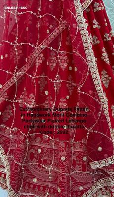Red silk blend embroidered lehenga choli 3