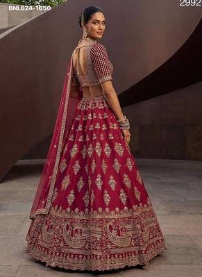 Rani pink silk blend embroidered lehenga choli 3