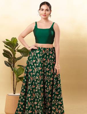 Women's brocade padded back open sleeveless saree blouse 4
