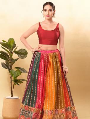Women's brocade padded back open sleeveless saree blouse 4