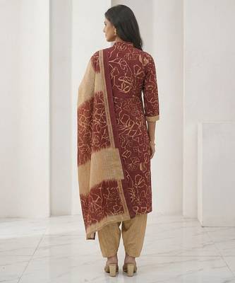 Red printed cotton blend stitched abstract print salwar kurta dupatta for women 3