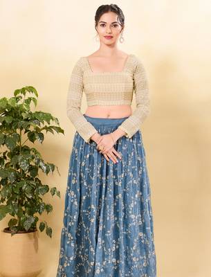 Women's jain silk padded back open full sleeves saree blouse 4