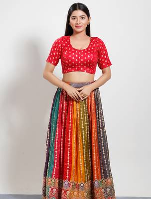 Women's brocade padded front open elbow sleeves saree blouse 4