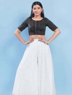 Women's cotton padded front open elbow sleeves saree blouse 4