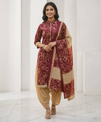 Red printed cotton blend stitched abstract print salwar kurta dupatta for women 4