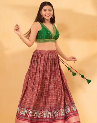 Women's mulbury silk padded back open sleeveless saree blouse 4