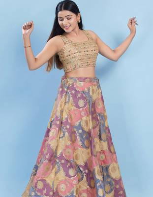 Women's silk padded back open sleeveless saree blouse 4