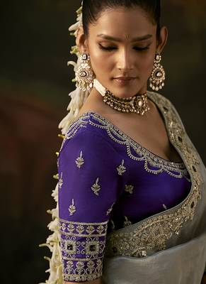 grey faux tissue saree with contrast embroidered blouse 2