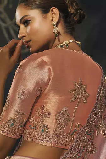 peach silk blend saree with floral embroidered scalloped border