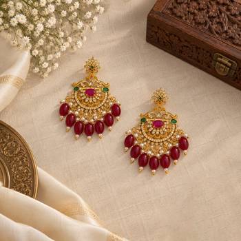 Traditional gold-plated kundan chandbali earrings with red beads & pearls 4