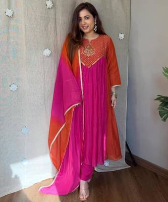 Pink chanderi embroidered kurta set 3