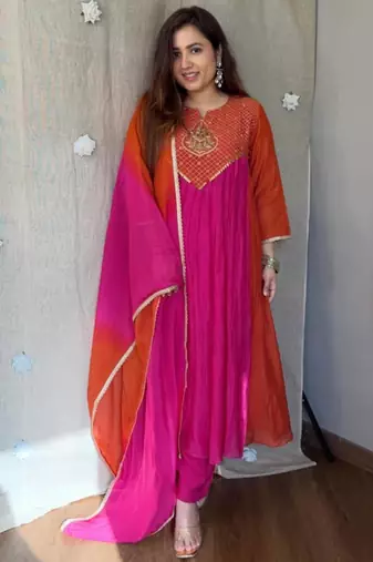 Pink chanderi embroidered kurta set