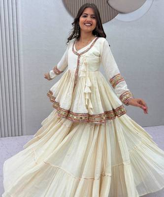 Navratri Cream Lehenga Choli in Cotton Poly 5