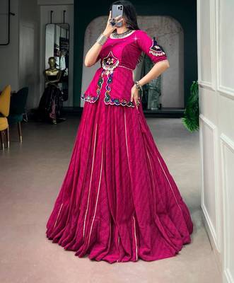 Navratri Pink Mirror Work Lehenga Choli in Georgette 5