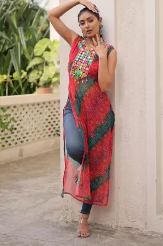 Multicolor georgette printed kurta set