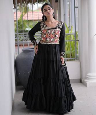 Black rayon embroidered flared gown set 2