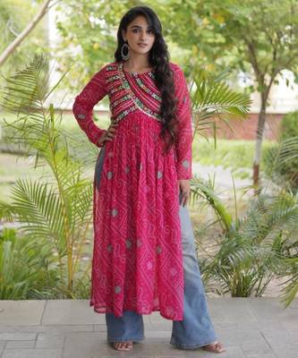 Pink faux georgette printed flared gown set 4