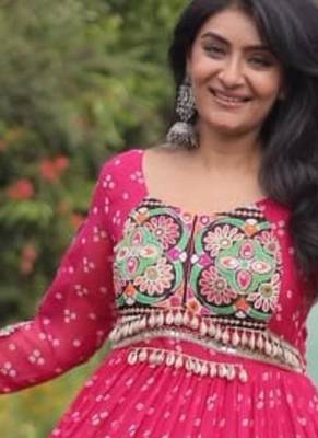 Hot-pink faux georgette printed flared gown set 3