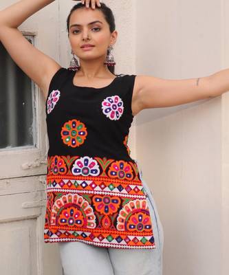 Black georgette embroidered kurta 2