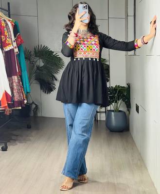 Black cotton poly embroidered kurta 2