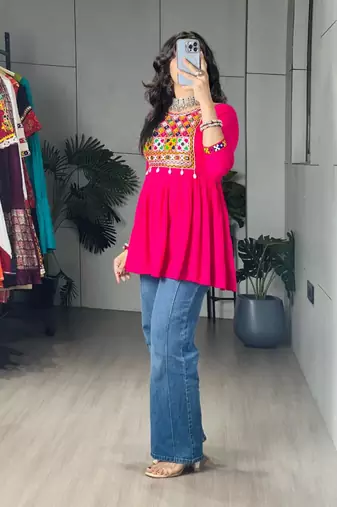 Rani-pink cotton poly embroidered kurta