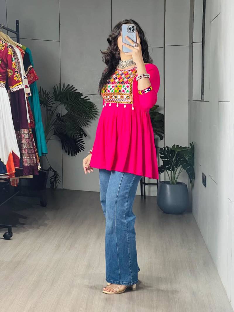Rani-pink cotton poly embroidered kurta