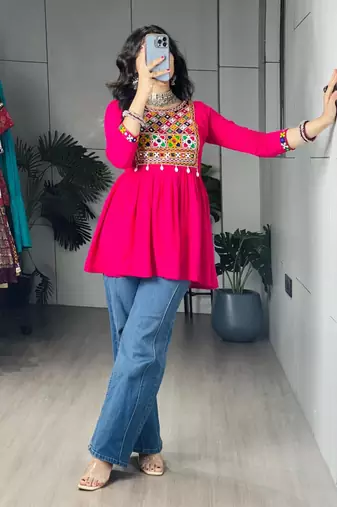 Rani-pink cotton poly embroidered kurta