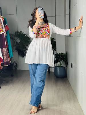 White cotton poly embroidered kurta 4