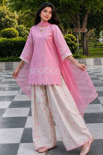 Pink embroidered kurta farshi salwar set with heart detailing & matching dupatta