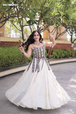 Navratri White Dori Detail Lehenga Choli in Cotton Poly 3
