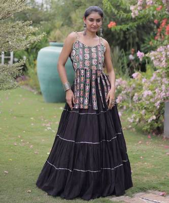 Navratri Black Dori Detail Lehenga Choli in Cotton Poly 3