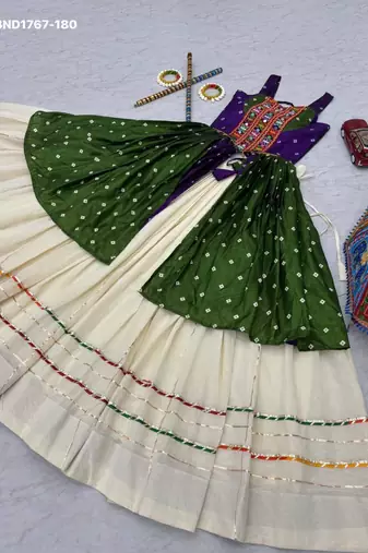 Navratri White Mirror Work Lehenga Choli in Cotton Poly