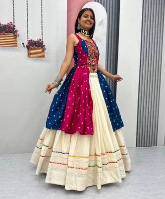 Navratri White Mirror Work Lehenga Choli in Cotton Poly 4