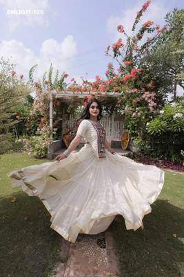 Navratri White Dori Detail Lehenga Choli in Cotton Poly 4