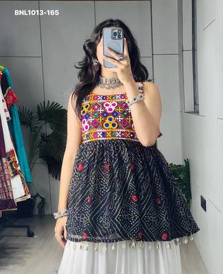 Navratri White Mirror Work Lehenga Choli in Cotton Poly 4