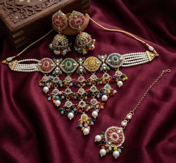 kundan choker jewelry set with jhumkas & maang tikka for women 2