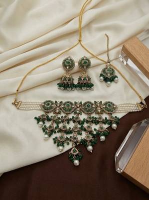 kundan choker jewelry set with jhumkas & maang tikka for women  4