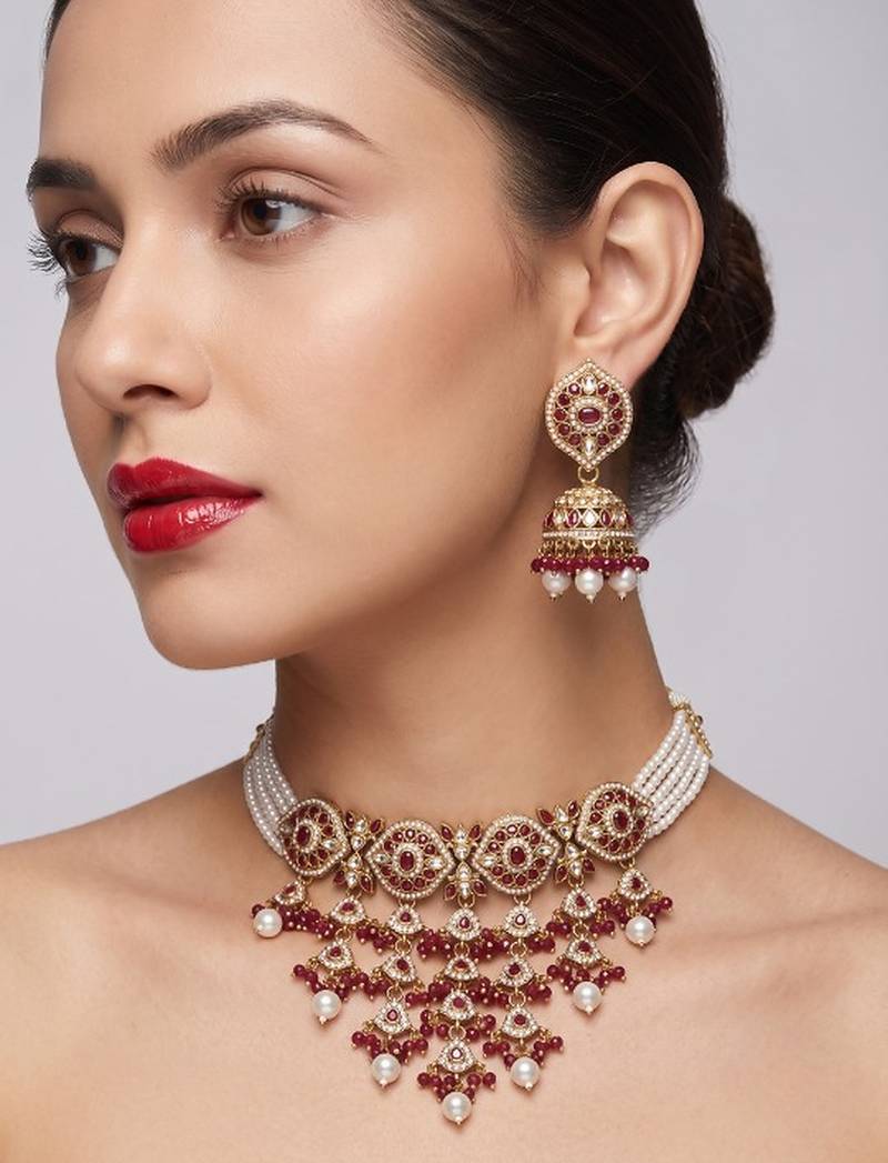 kundan choker jewelry set with jhumkas & maang tikka for women 